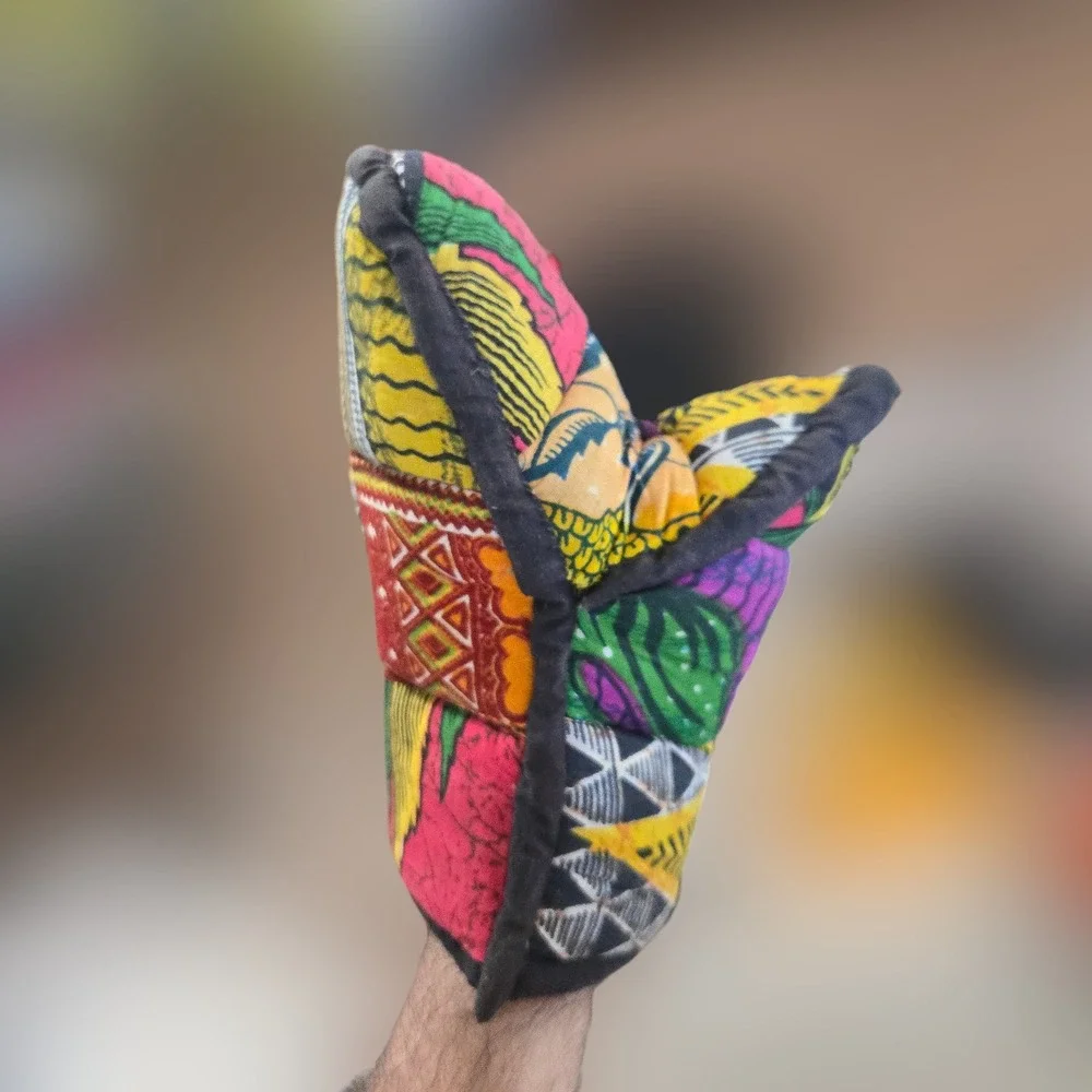 VTG Abstract‎ Open Mouth Oven Mitt Multi Color Patchwork Quilt African Wax Print